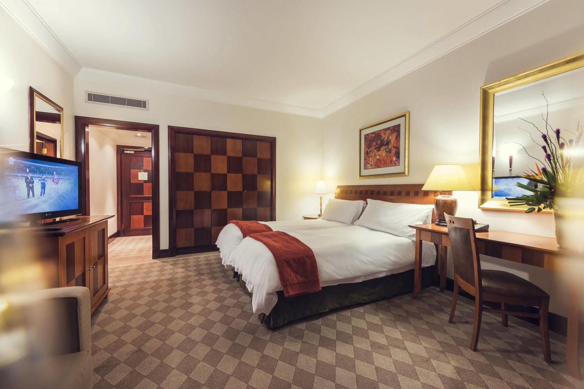 Carnival Club Hotel Γιοχάνεσμπουργκ Εξωτερικό φωτογραφία