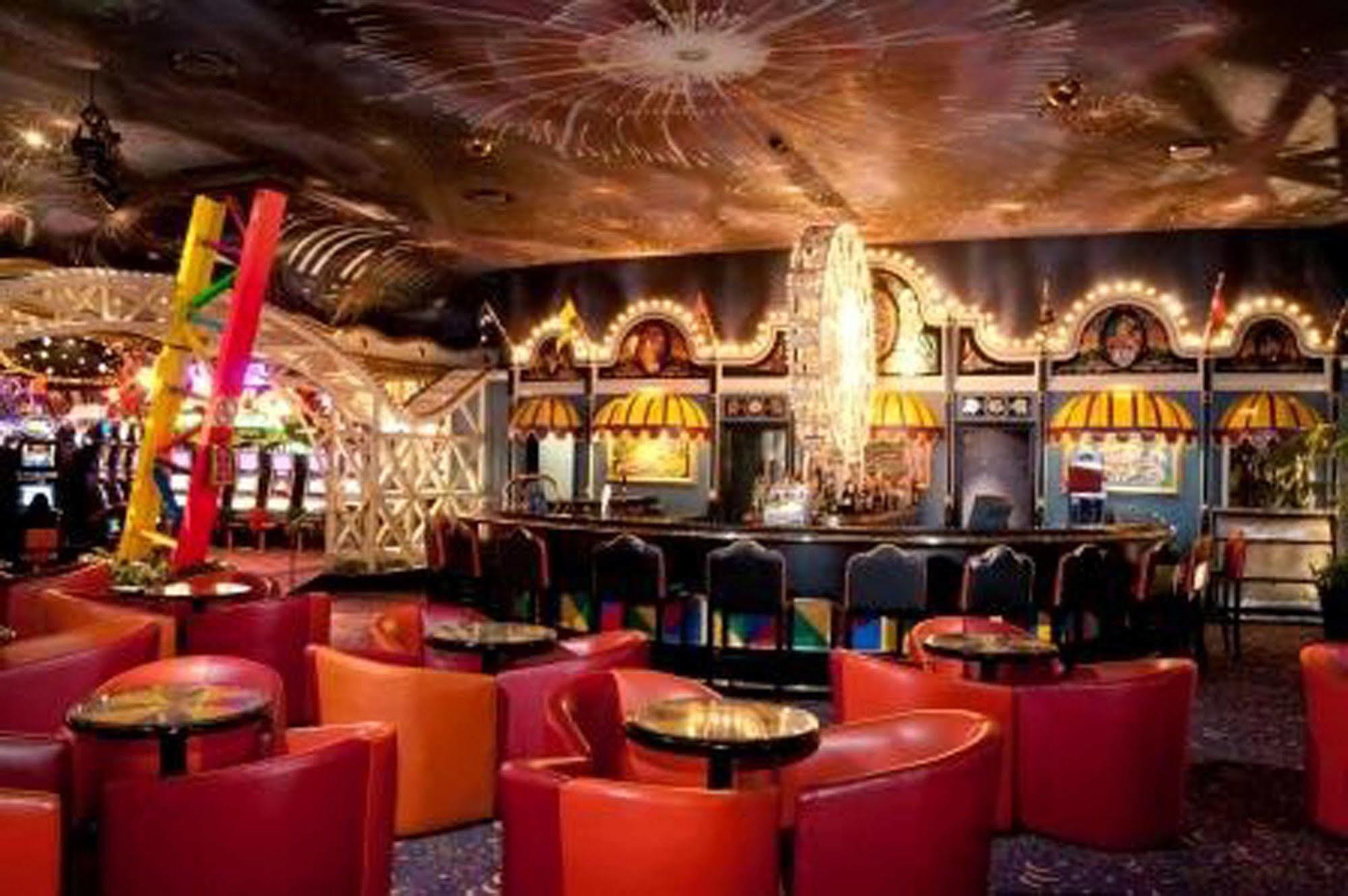 Carnival Club Hotel Γιοχάνεσμπουργκ Εξωτερικό φωτογραφία