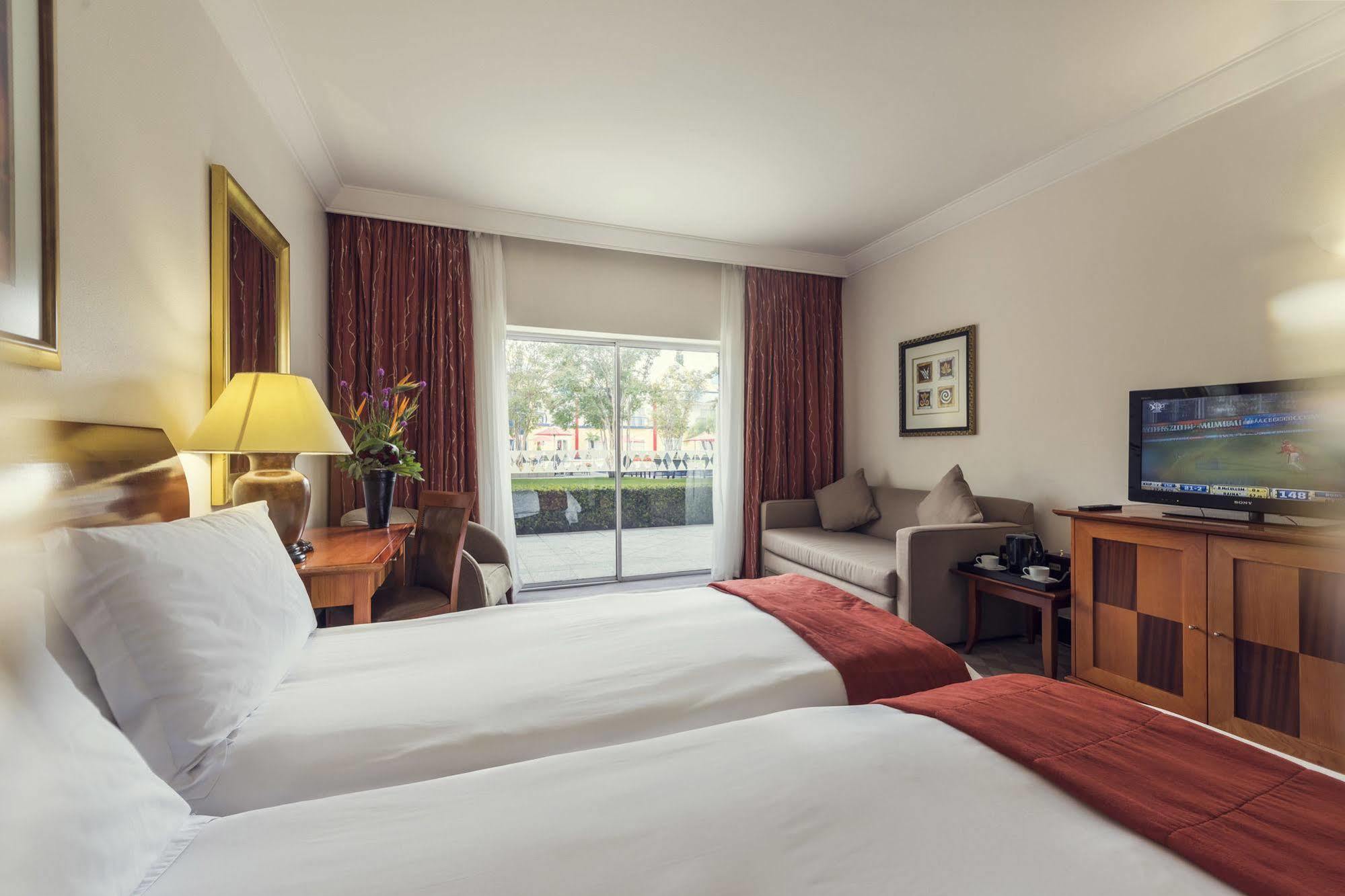 Carnival Club Hotel Γιοχάνεσμπουργκ Εξωτερικό φωτογραφία