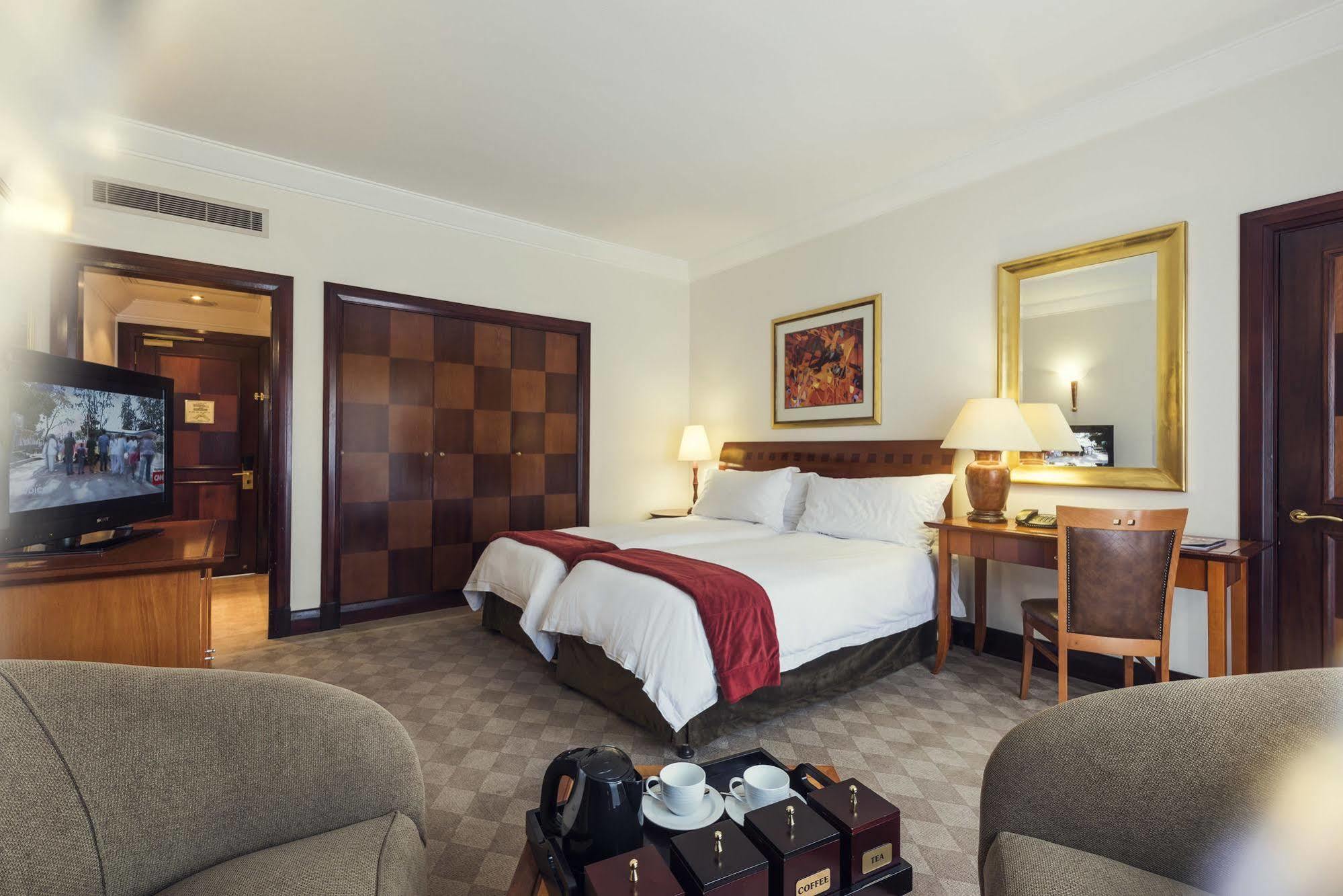 Carnival Club Hotel Γιοχάνεσμπουργκ Εξωτερικό φωτογραφία